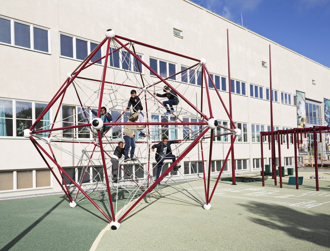 pressbild tekniska matematikträdgård