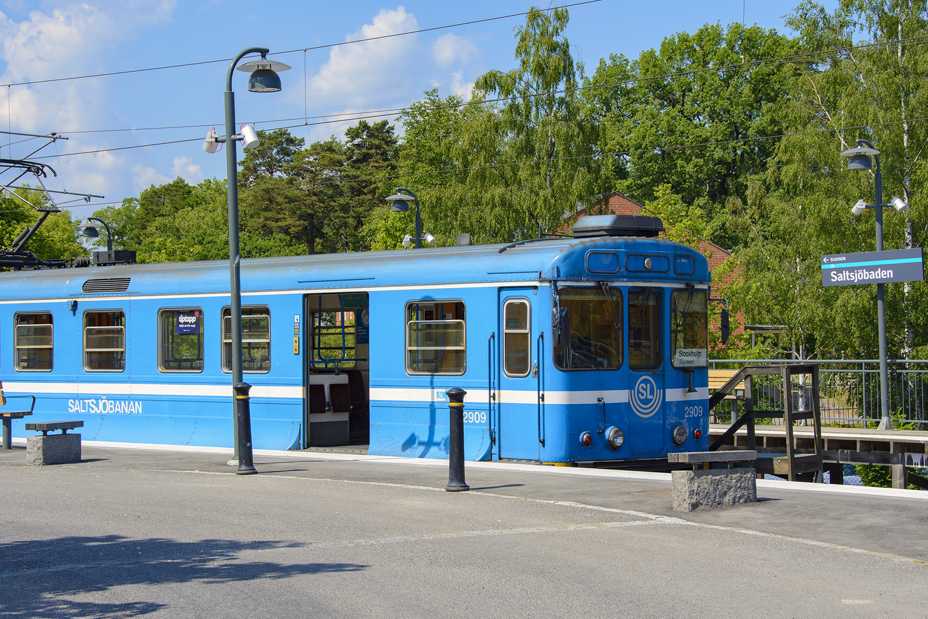 saltsjöbanan saltsjöbaden