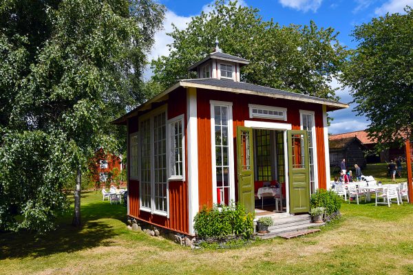 Erikshester gård