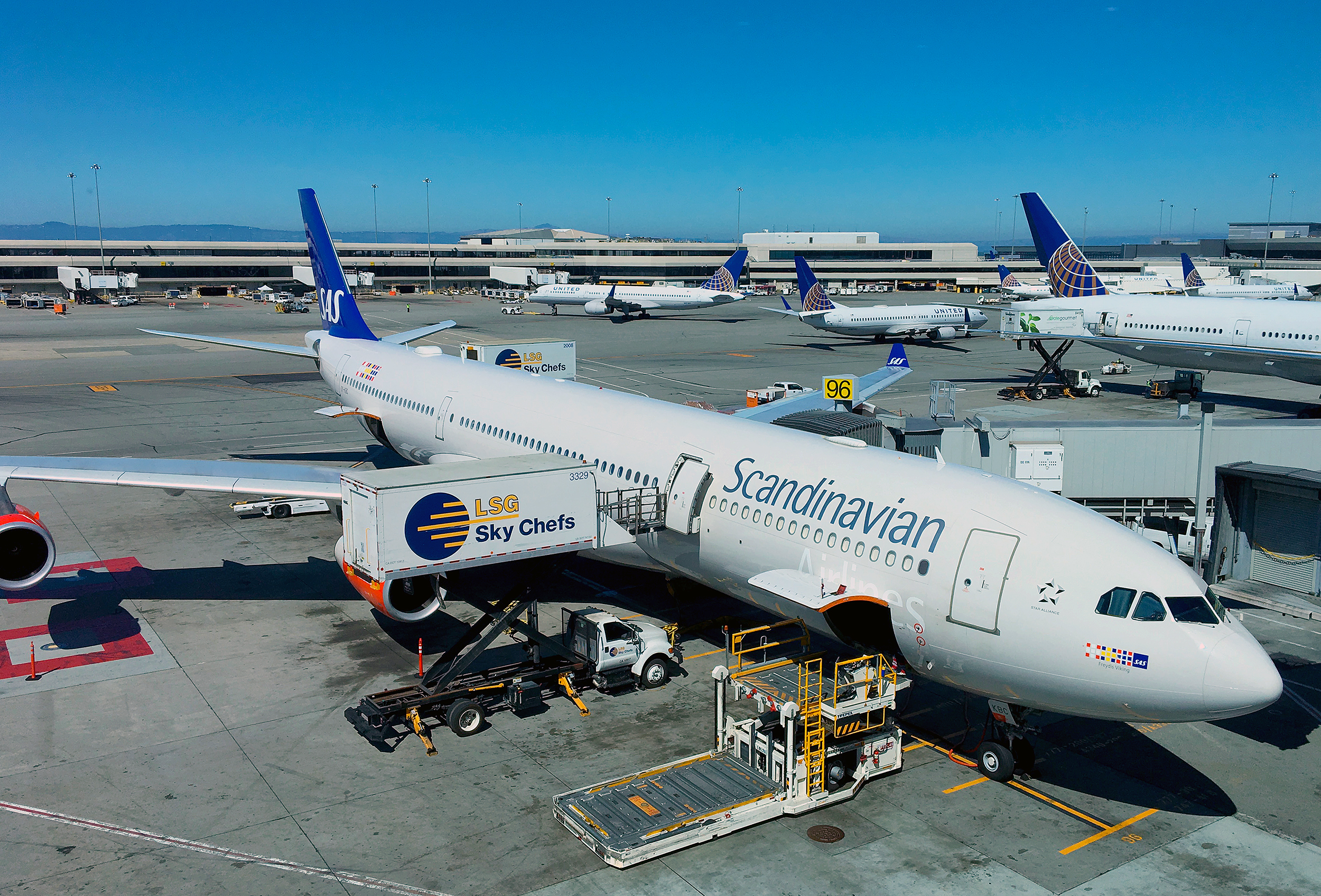 sas san francisco airport