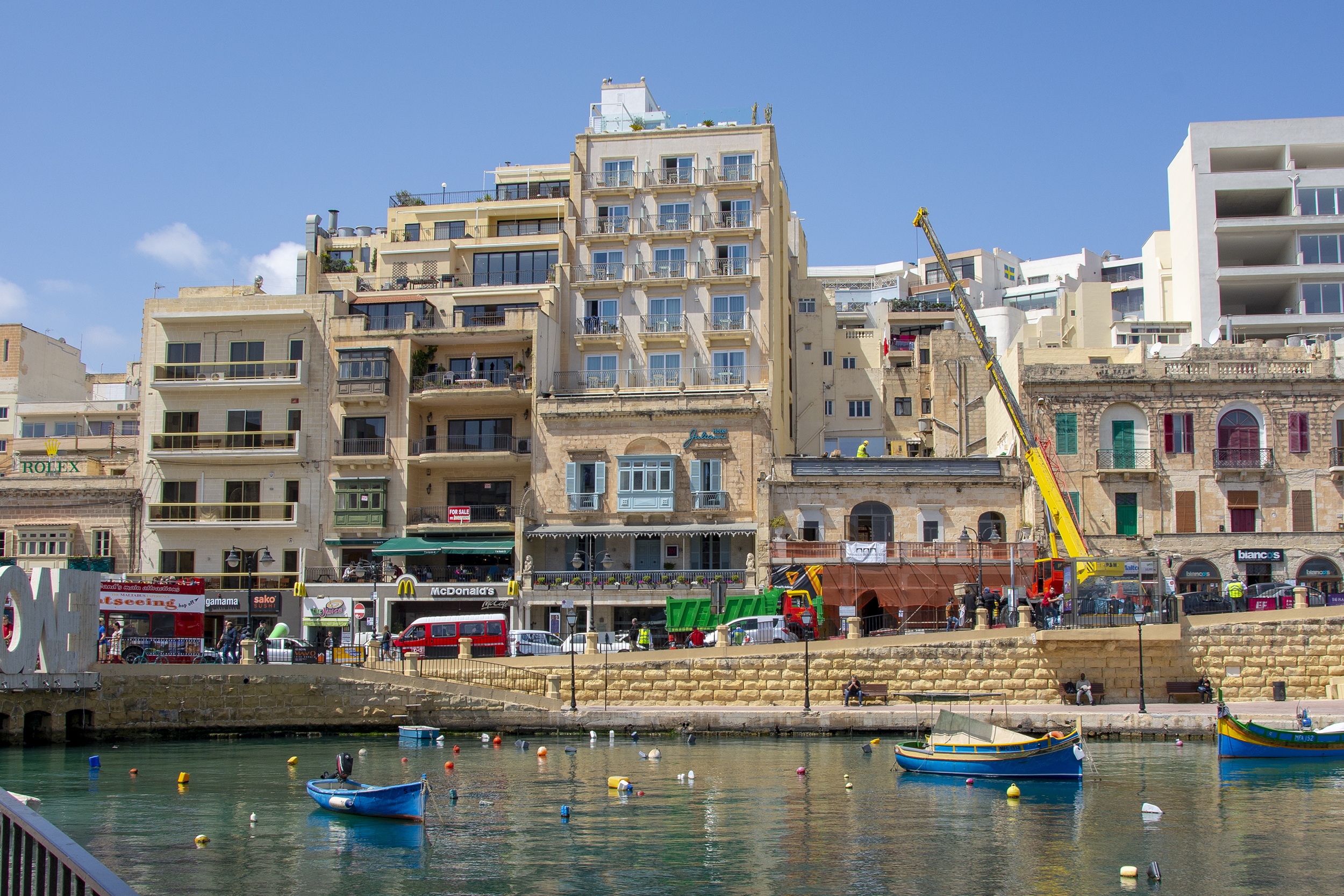 hotel juliani malta utsidan