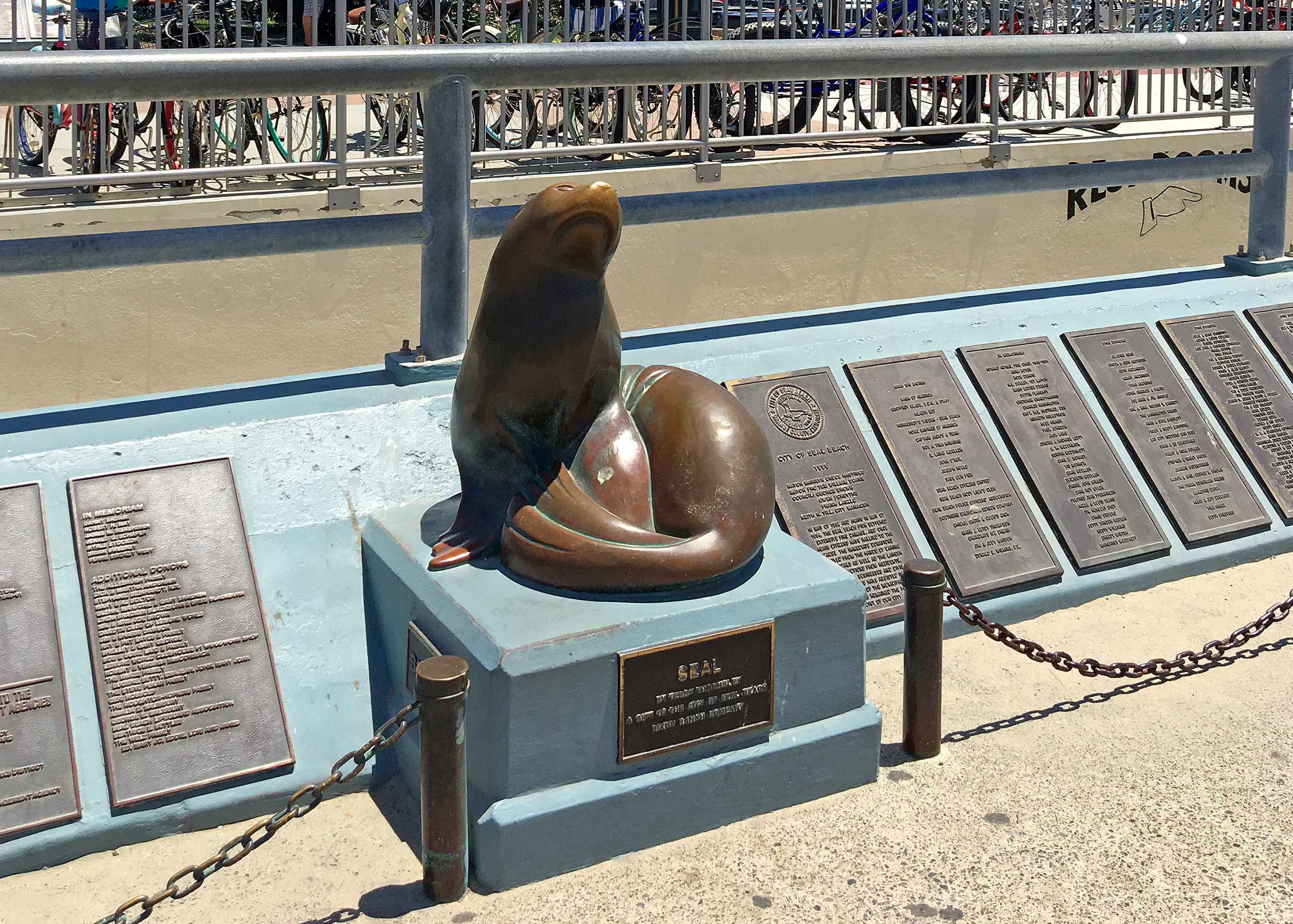 seal beach pier 