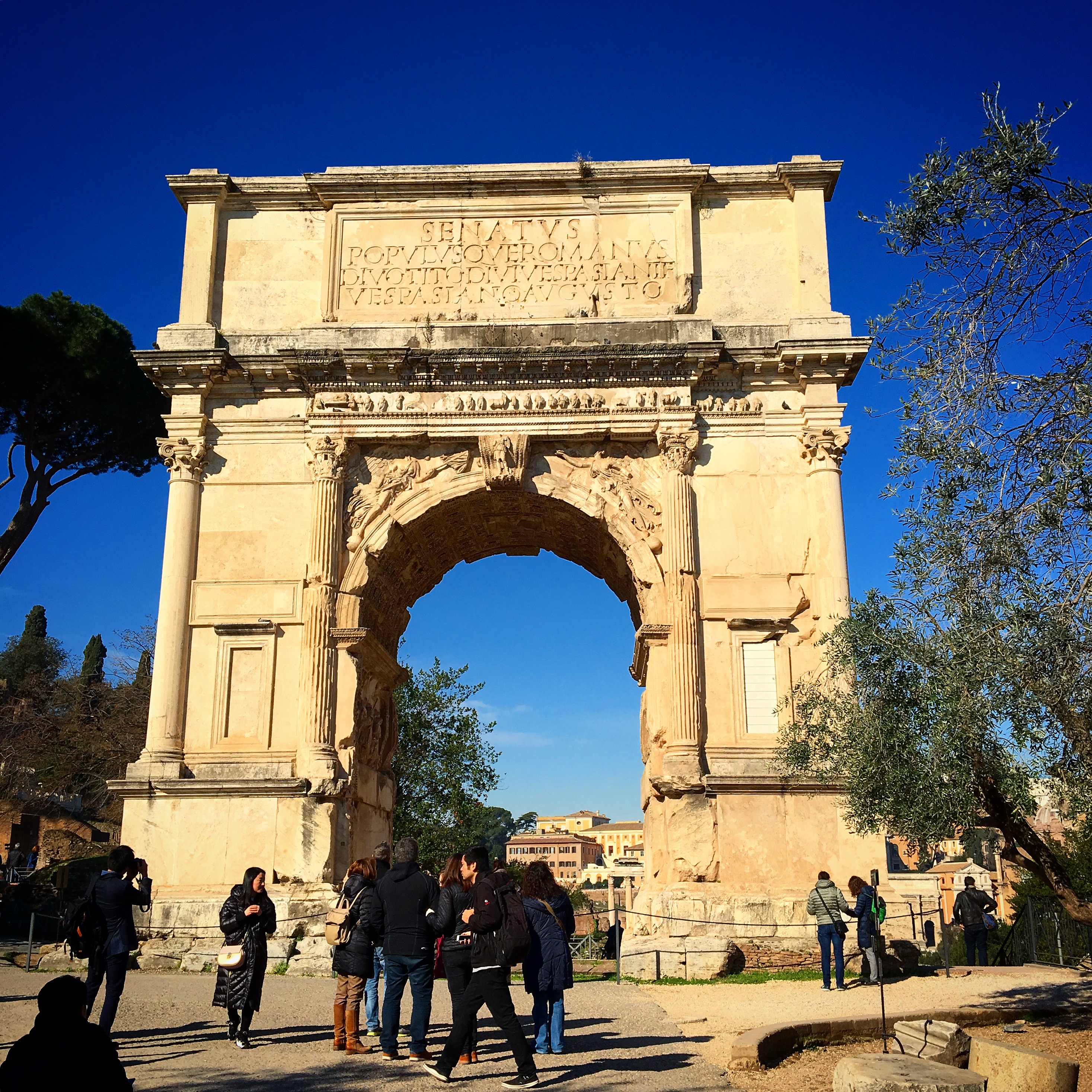 Titusbågen Forum Romanum Rom Italien