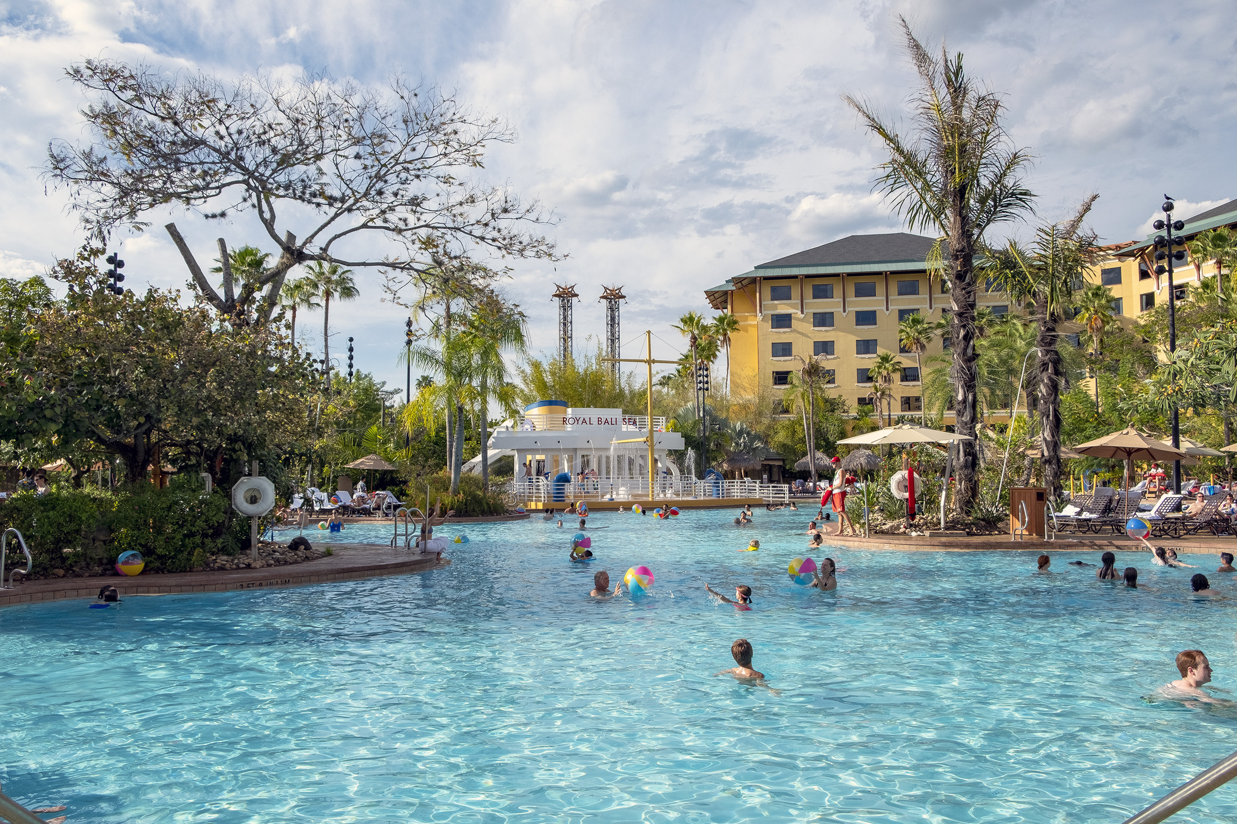 Loews Royal Pacific Resort Universal Orlando