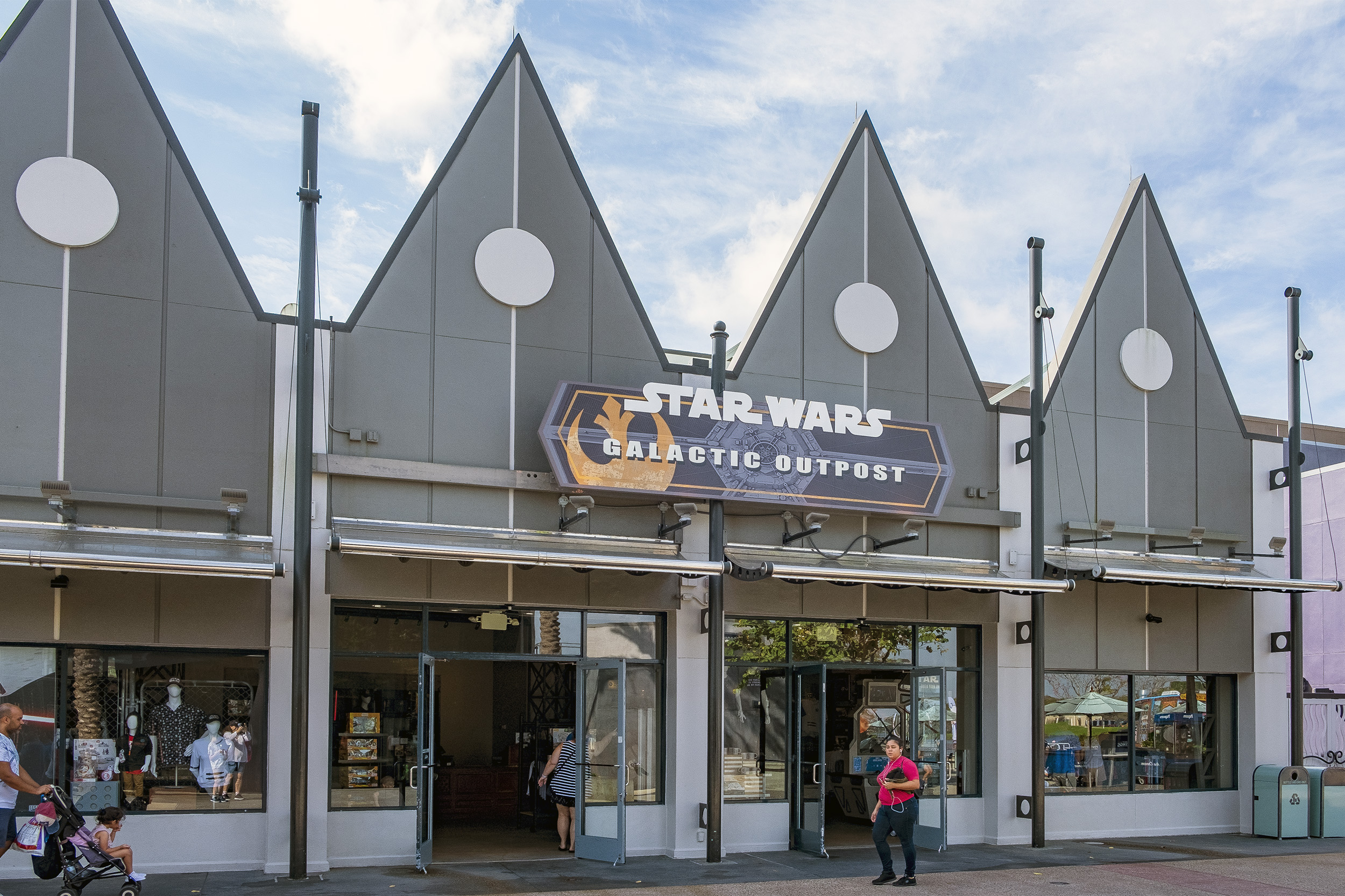 Disney Springs Star Wars Galactic Outpost