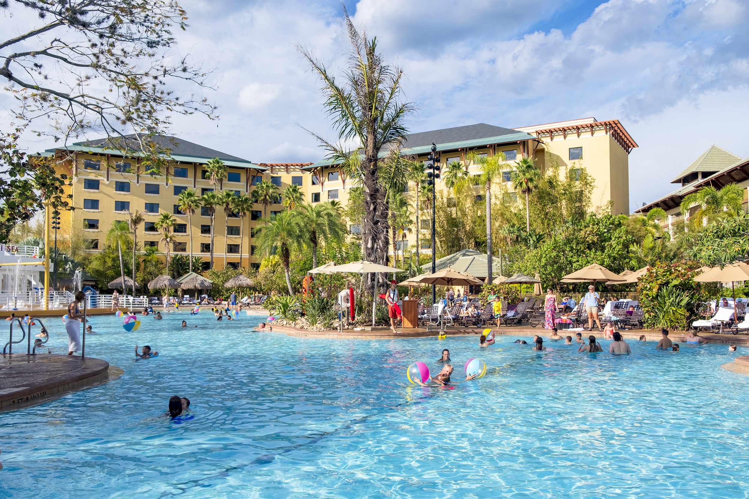 Loews Royal Pacific Resort Universal Orlando Pool
