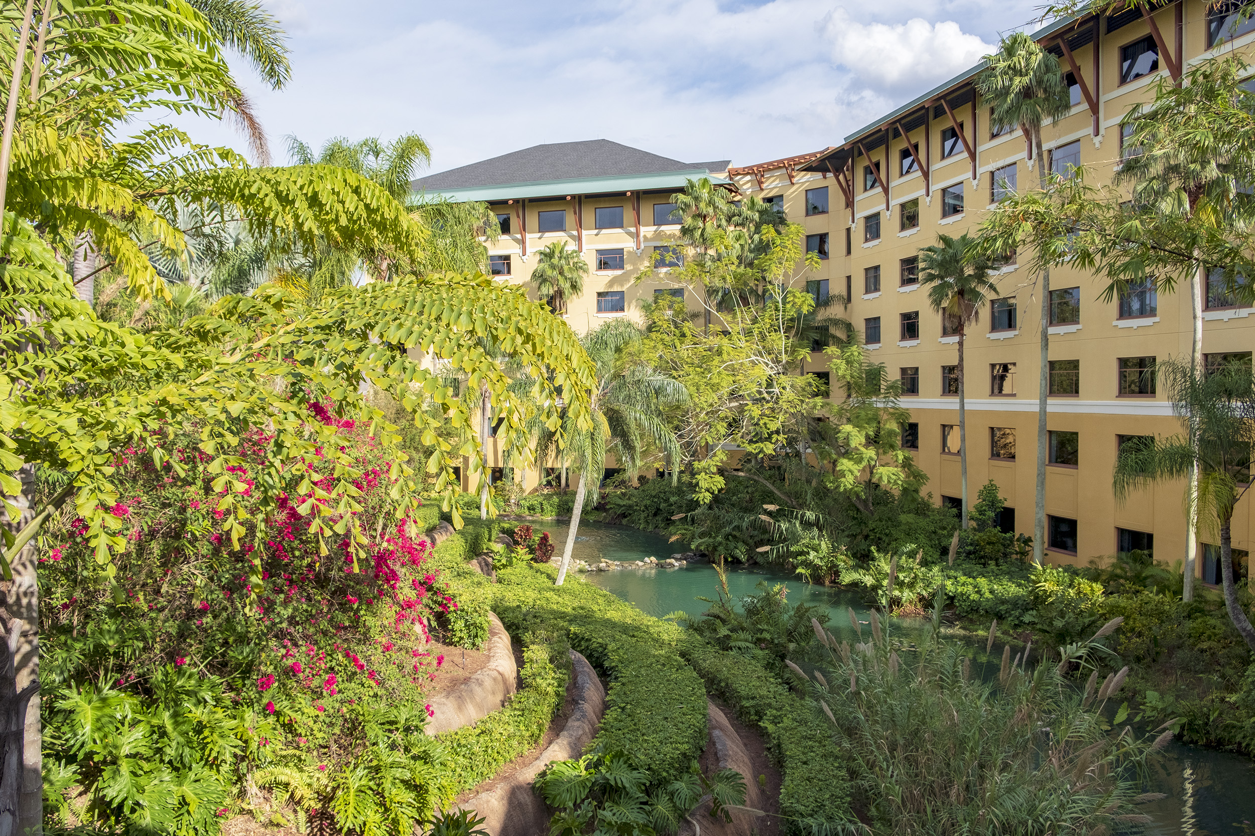 Loews Royal Pacific Resort Universal Orlando