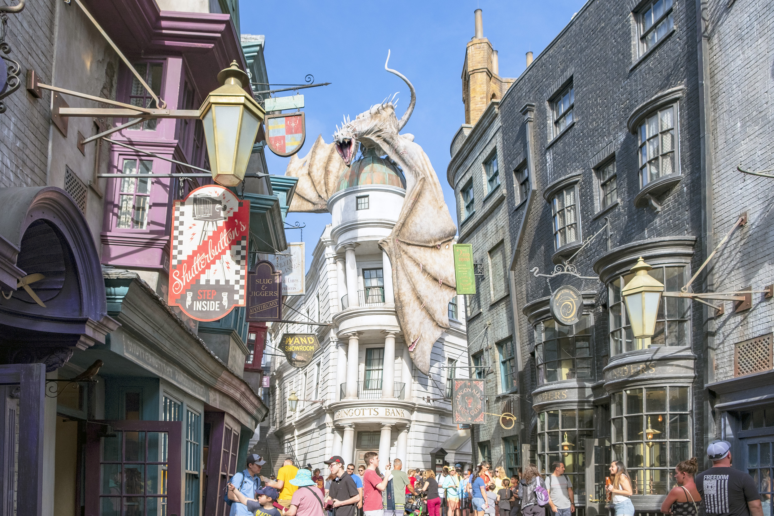 Diagon Alley Gringotts The Wizarding World of Harry Potter Orlando