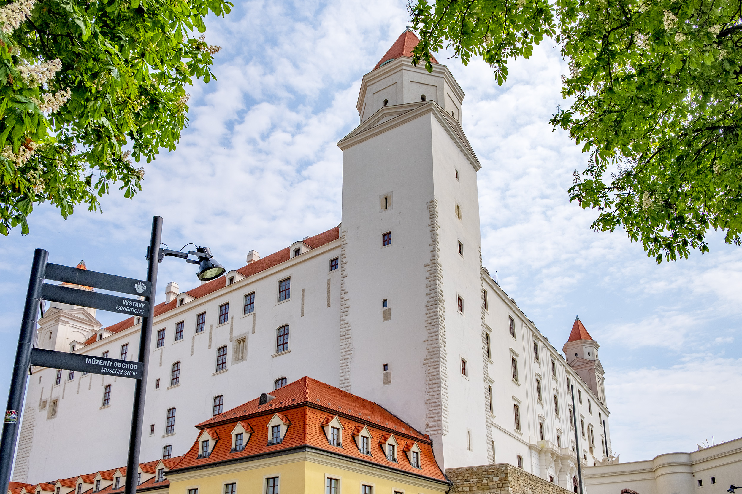 Crown Tower Slottet i Bratislava