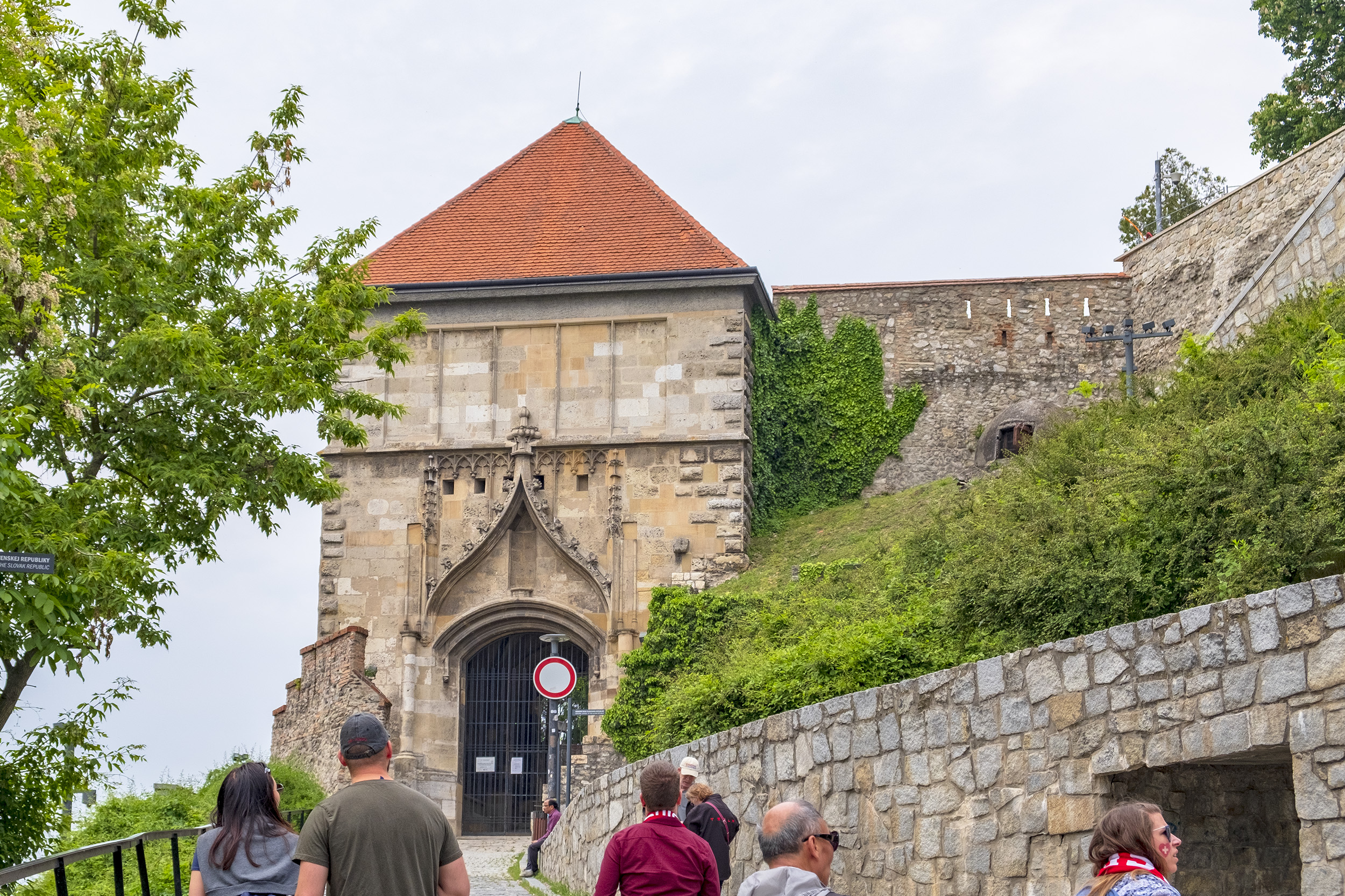 Sigismunds Gate Slottet i Bratislava