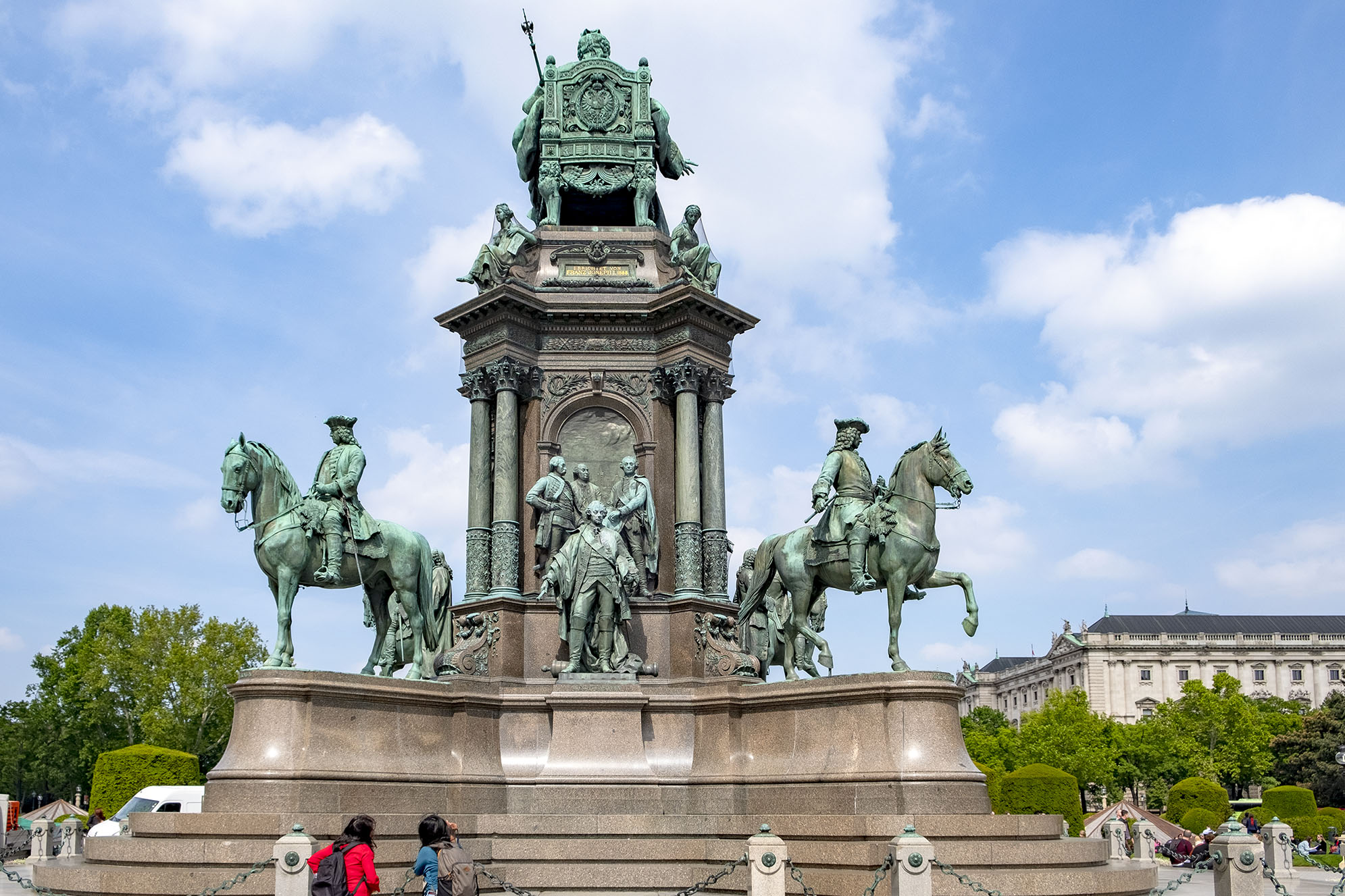 En staty föreställande kejsarinnan Maria Theresa