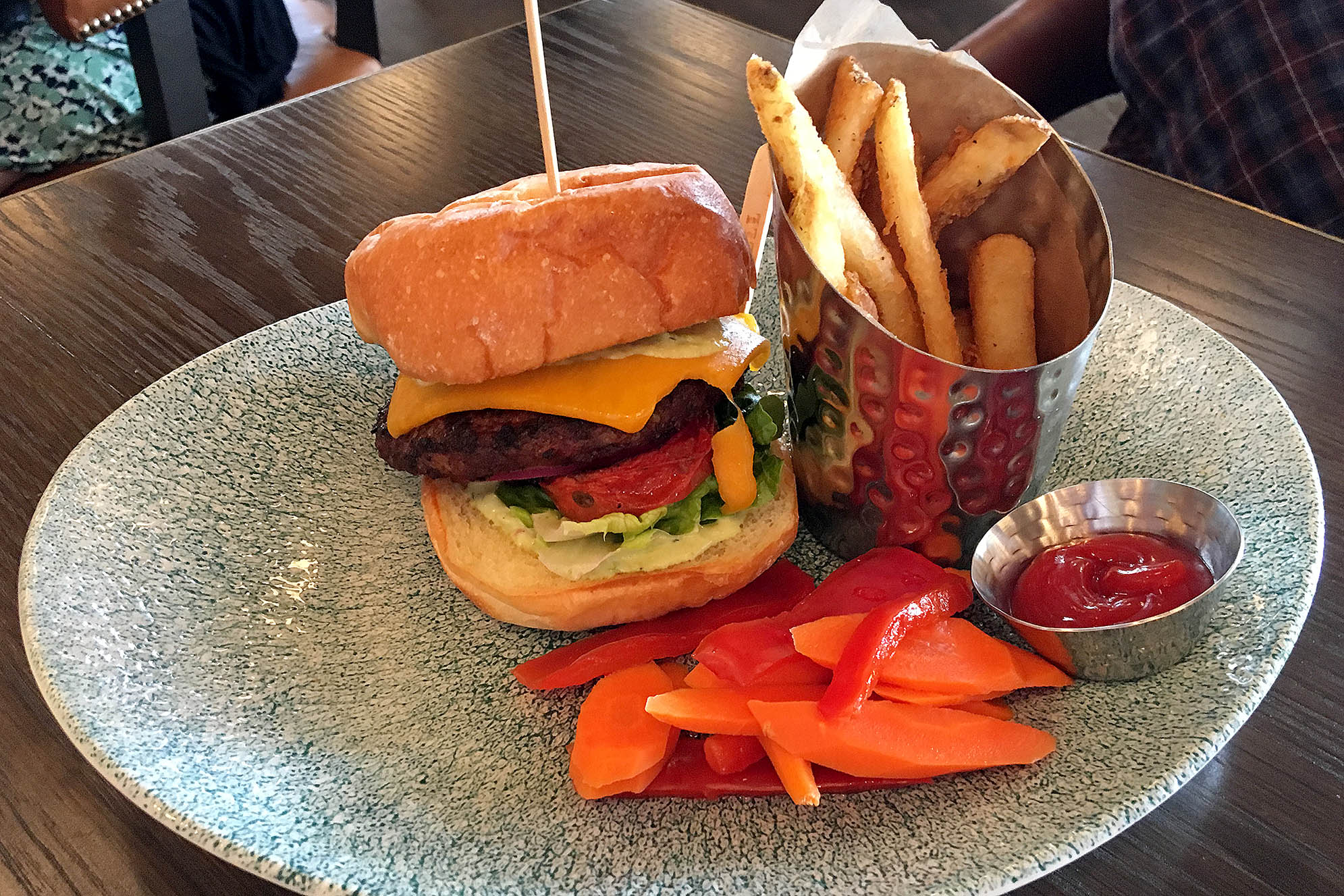 Lamplight Lounge Pixar Pier Cheddar Burger