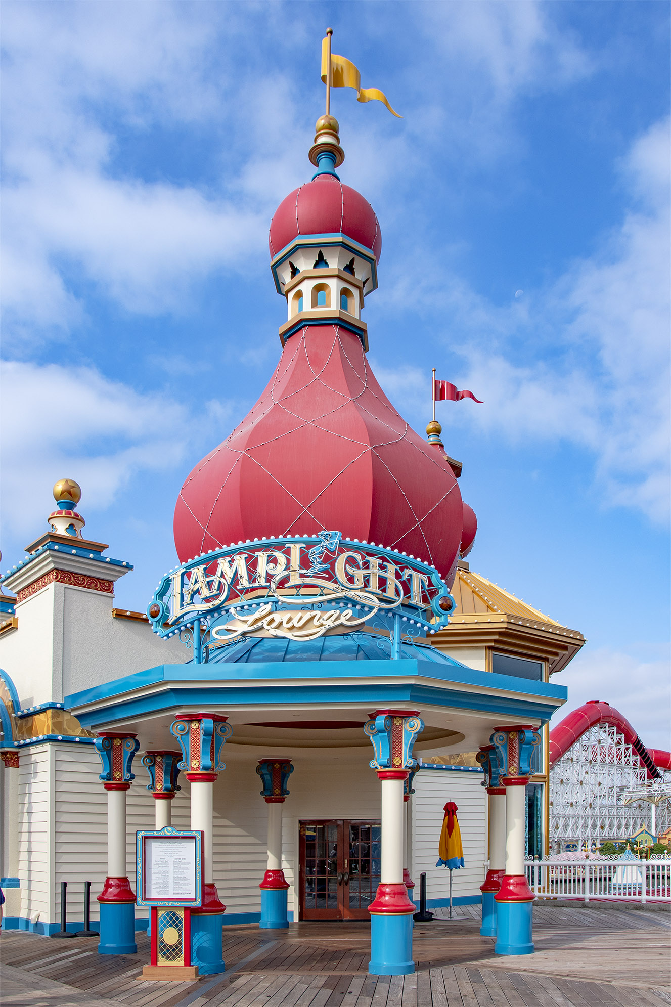 Lamplight lounge Pixar Pier