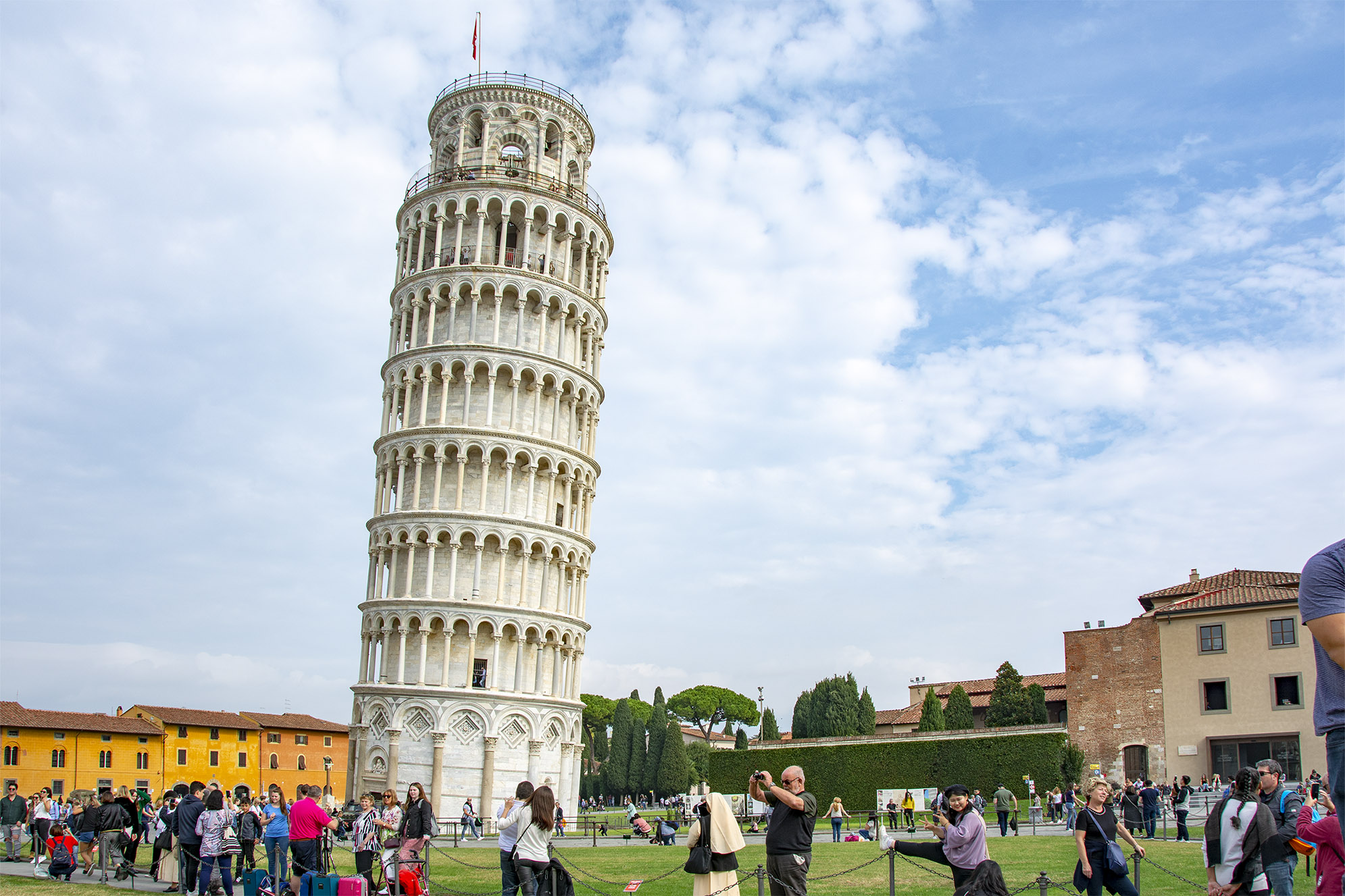 Lutande tornet i Pisa