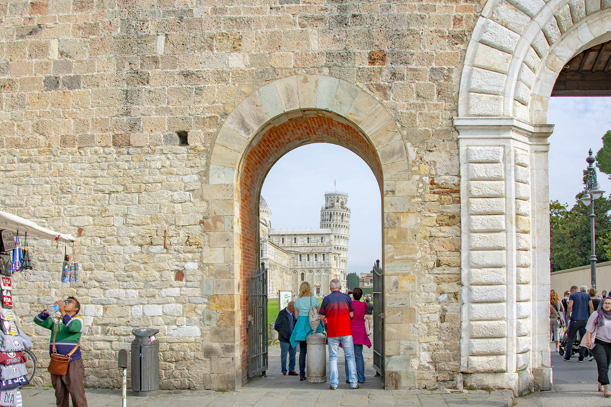 Lutande tornet i Pisa Piazza Daniele Manin. 