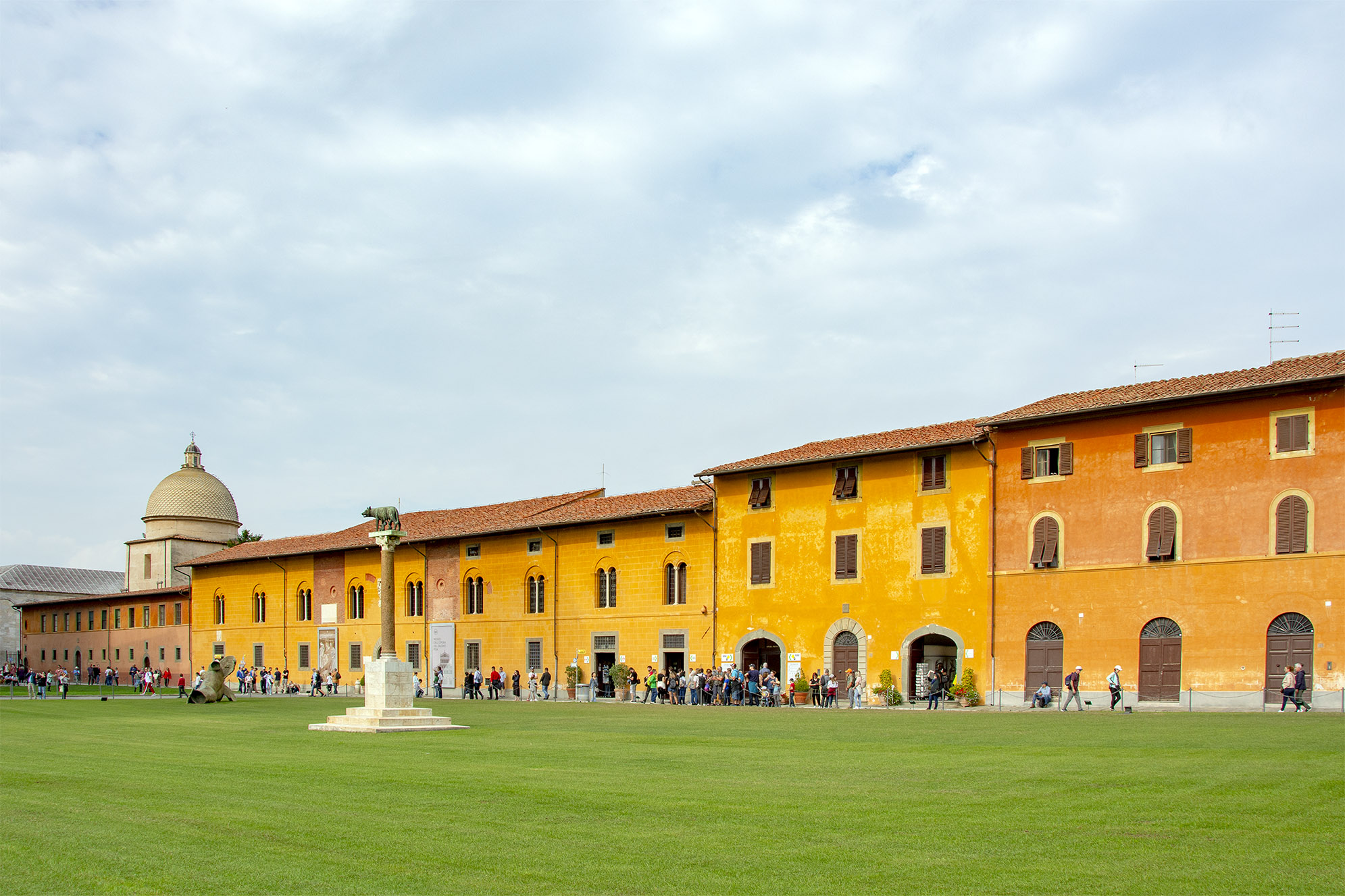 Lutande tornet i Pisa