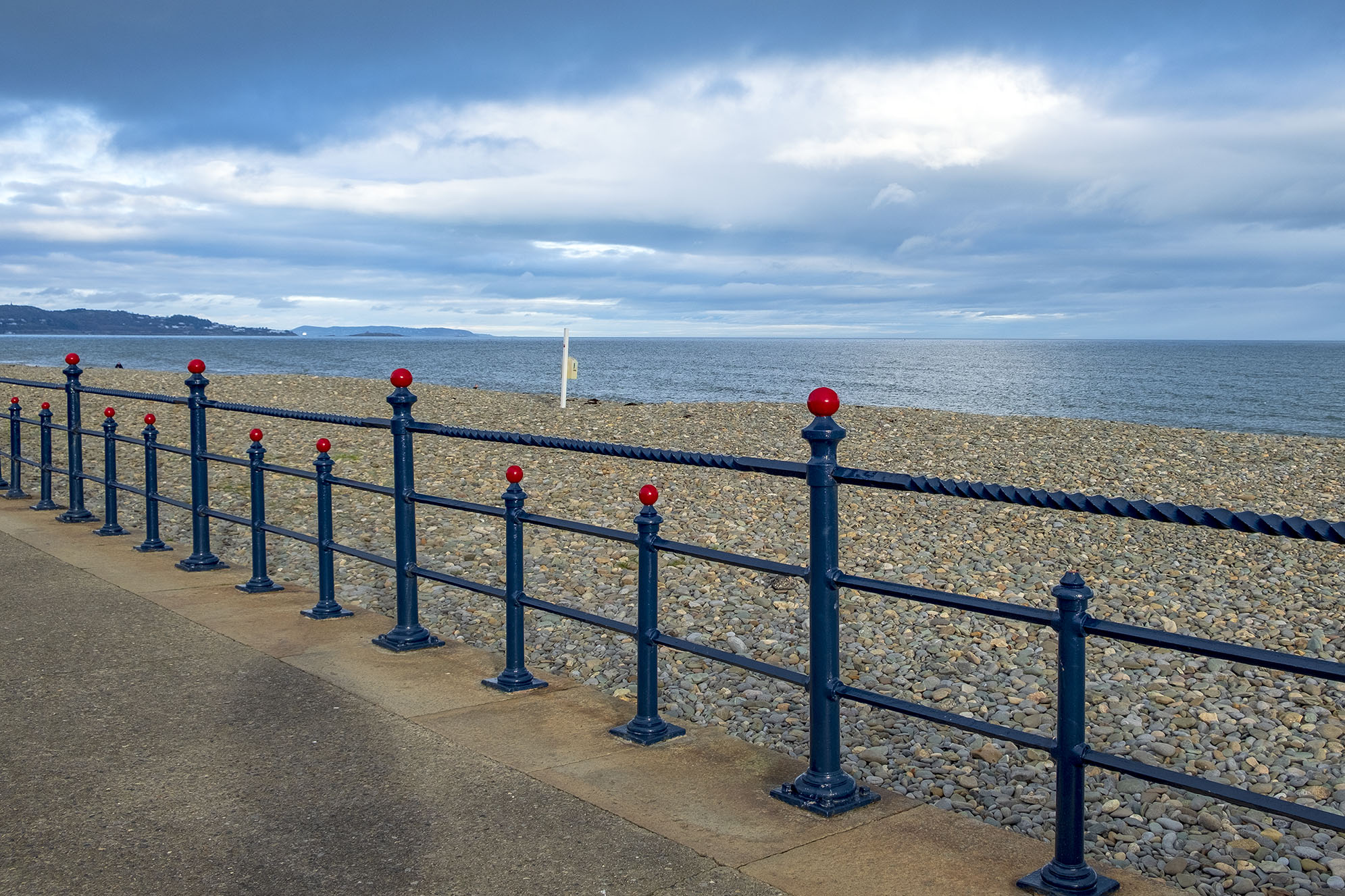 Strandpromenaden i Bray. 