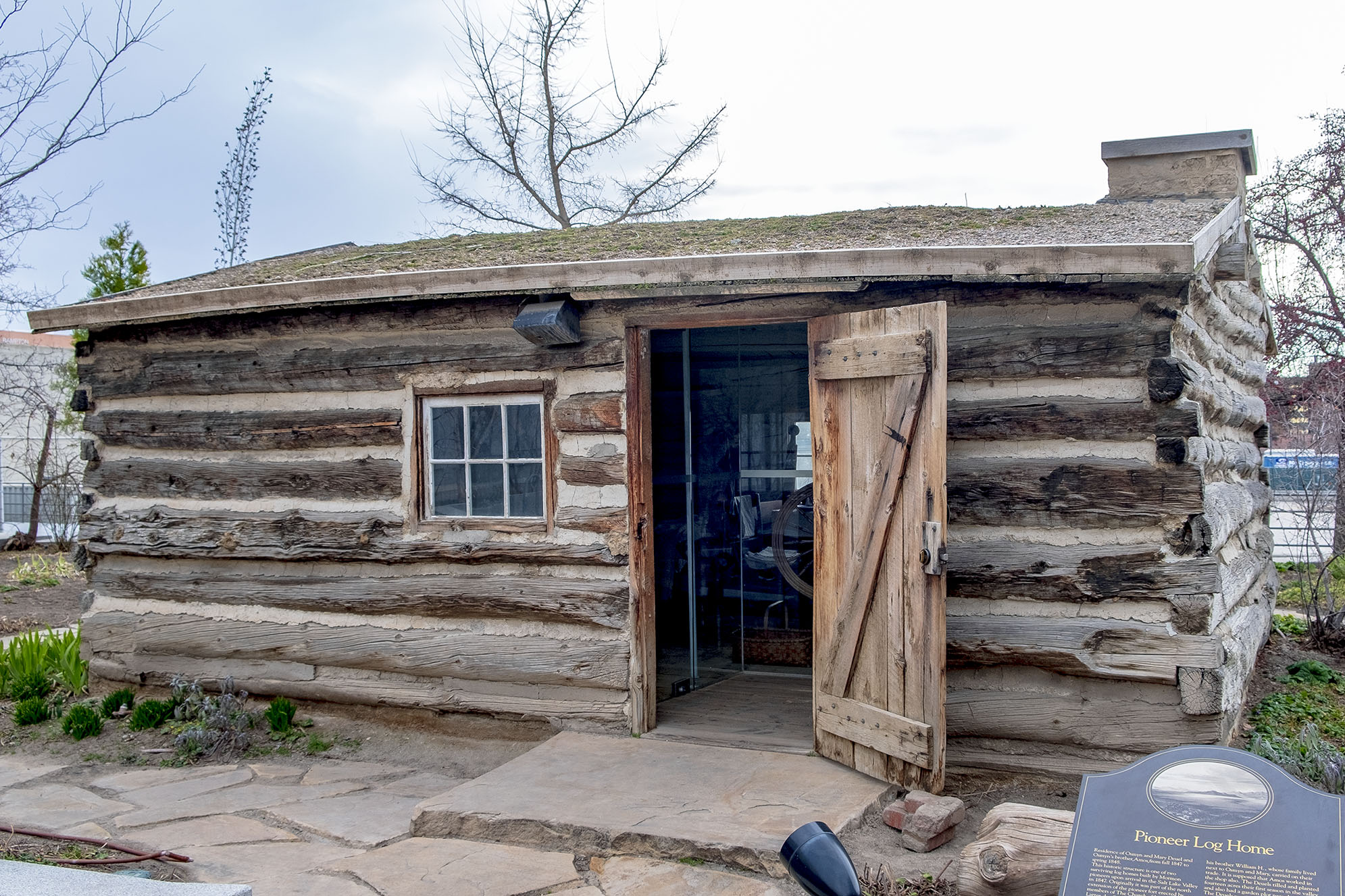 Pioneer Log Home Salt Lake City