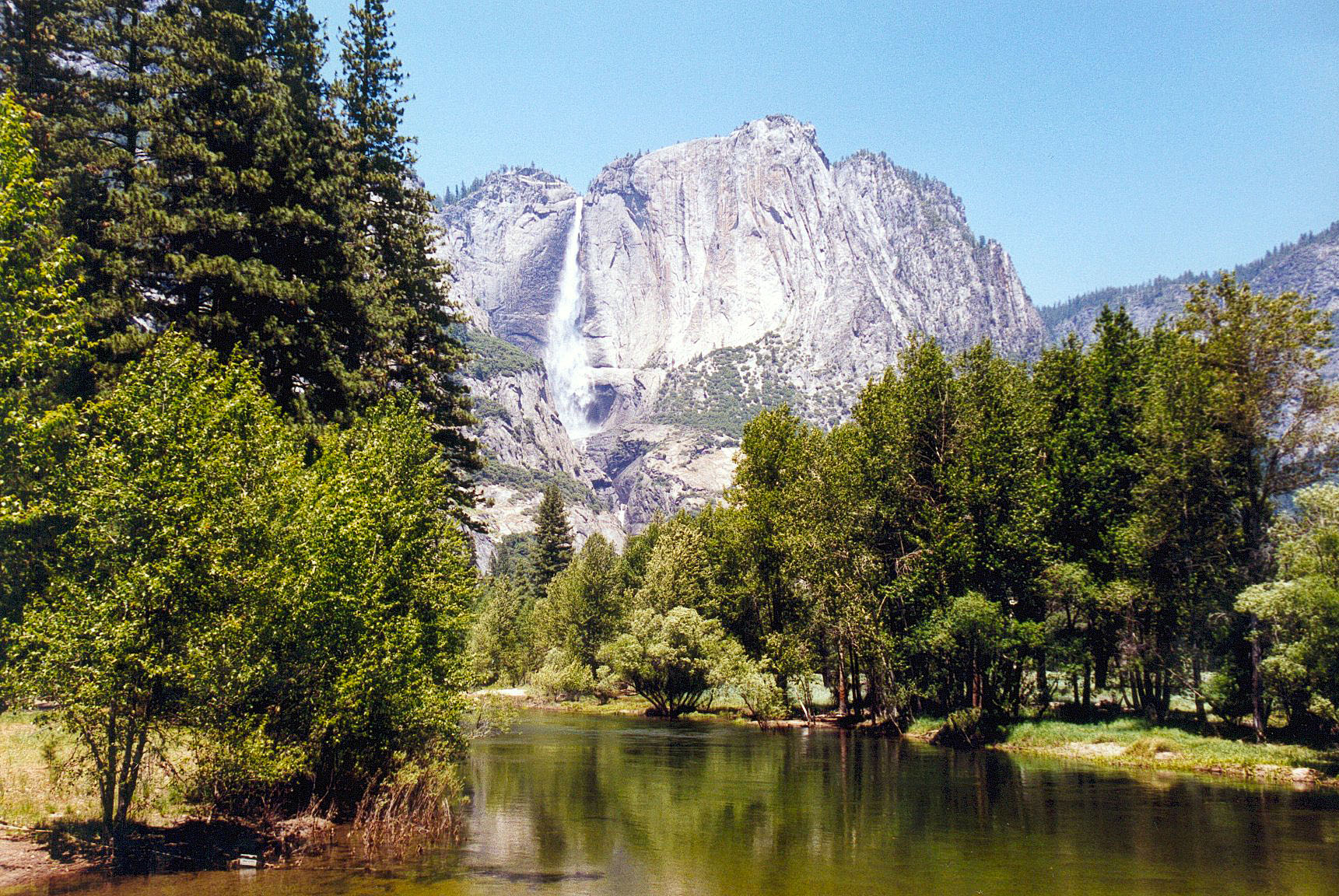 Lehamite Falls i Indian Canyon i Yosemite National Park i Kalifornien.