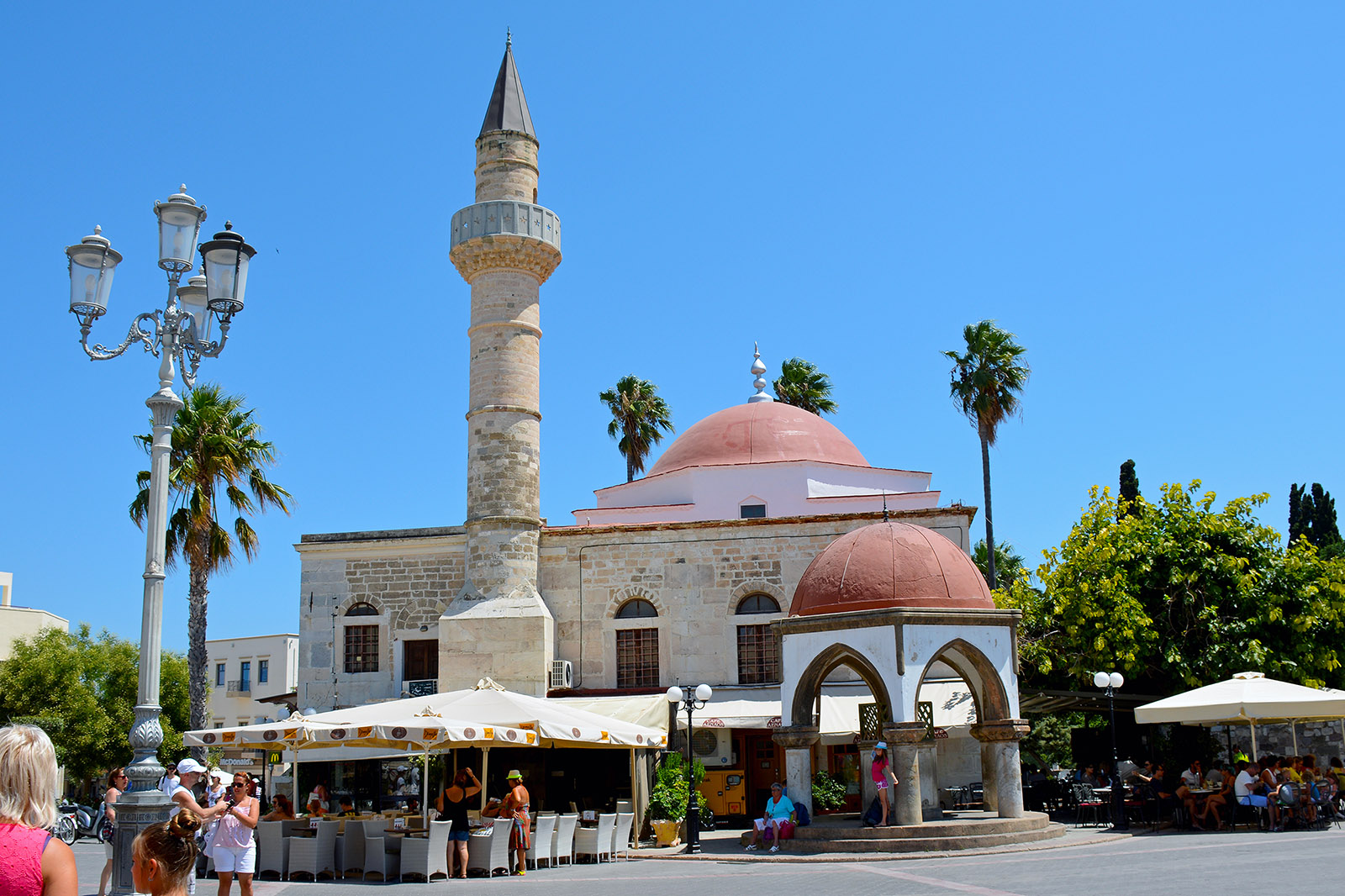 Mosque Defterdar på Elefhteria Square Kos stad Grekland