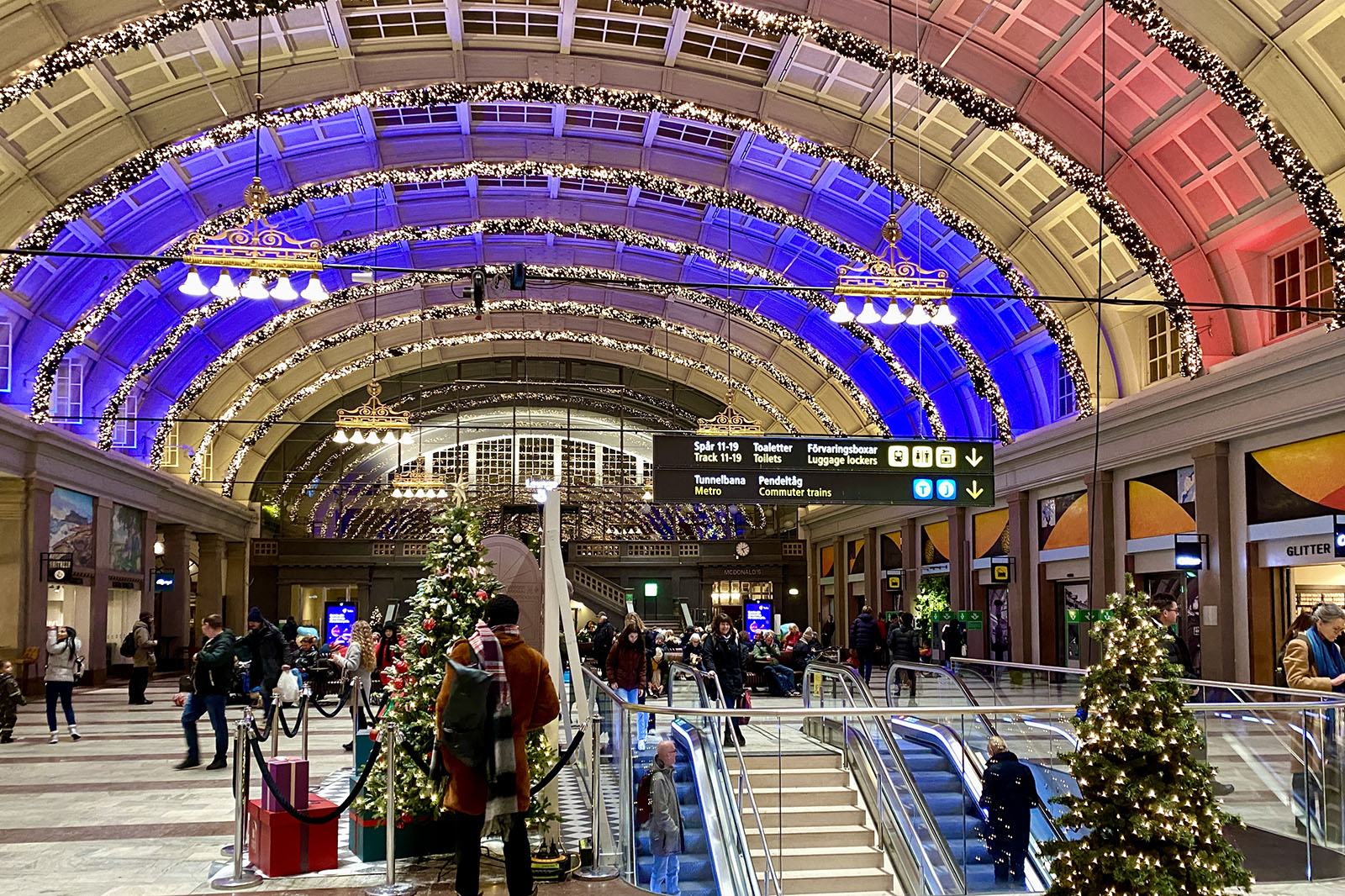 Juliga platser i Stockholm Centralstationen