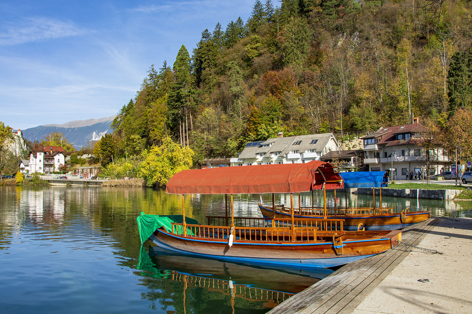 Pletna boat Lake Bled Mlino