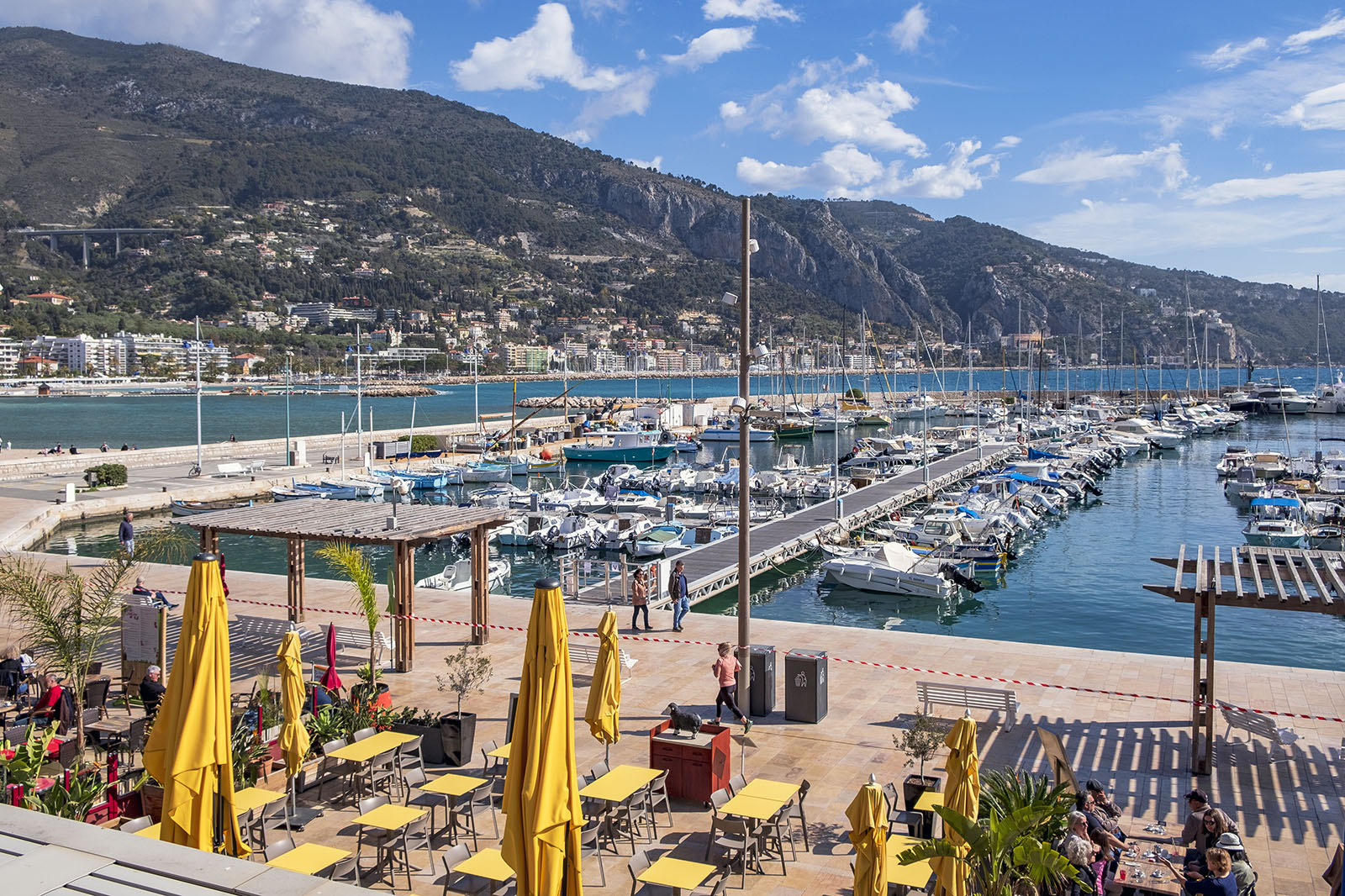 Hamn i Menton Frankrike