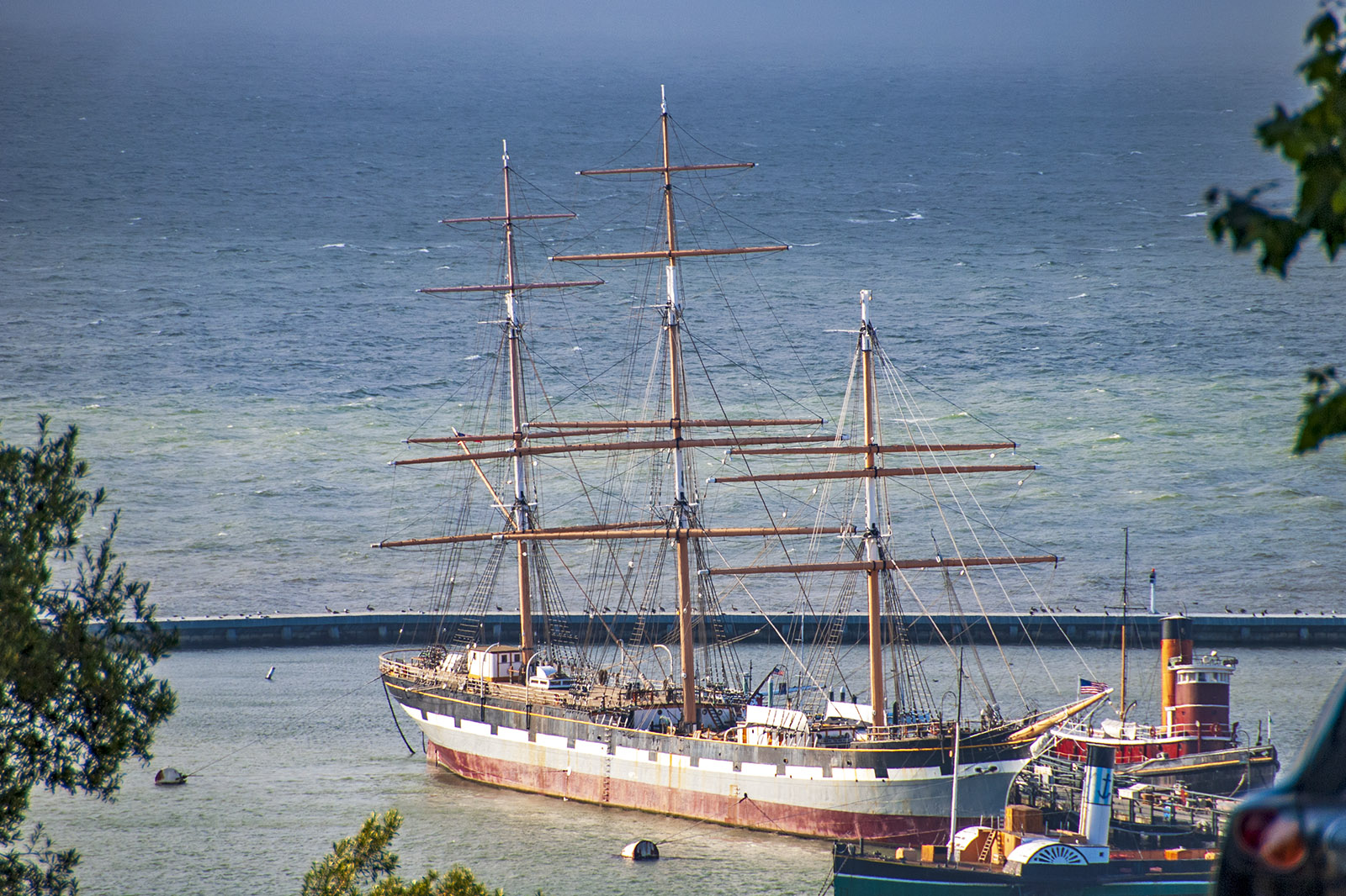 Fishermans wharf ship